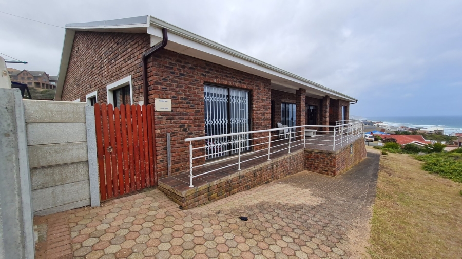 5 Bedroom Property for Sale in Dana Bay Western Cape